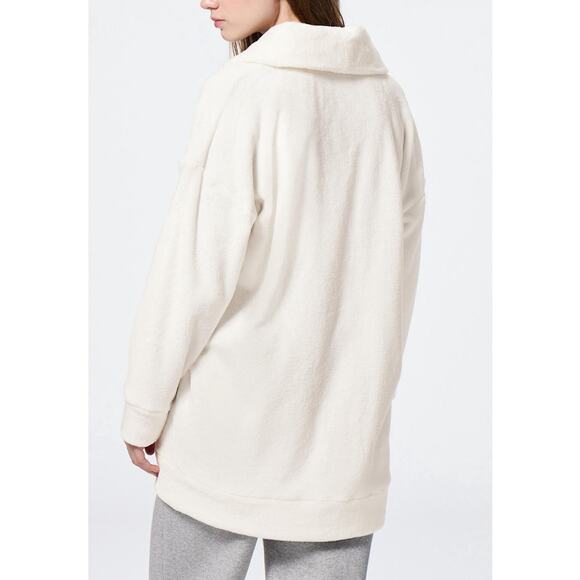 GU (Uniqlo) Marshmallow Feel Lounge Cardigan | Frieren: Beyond Journey’s End - Picture 4 of 15